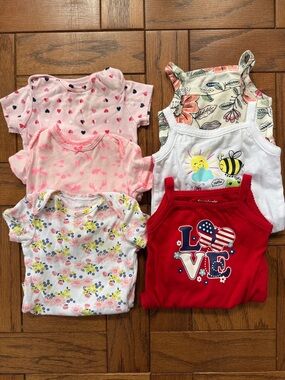 Baby Girls 6-Pack Summer Onesies Bodysuits - size 3-6 months
